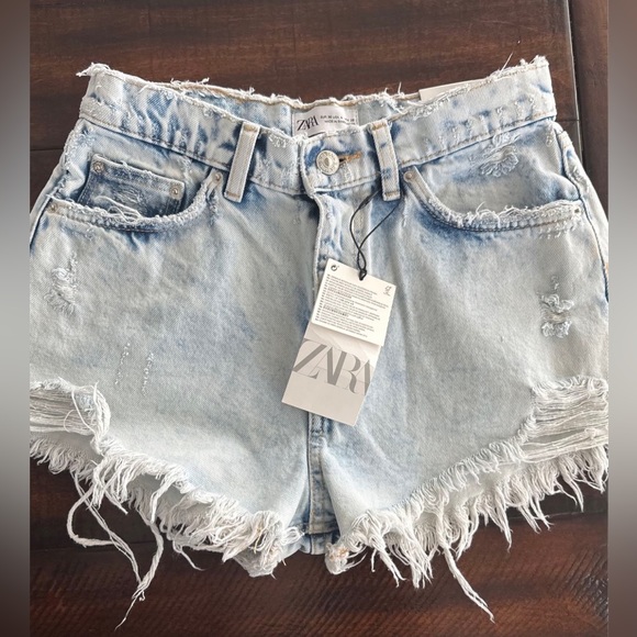 New Zara shorts - Picture 1 of 5
